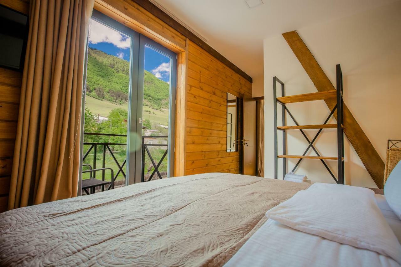 Chalet Mestia Luaran gambar