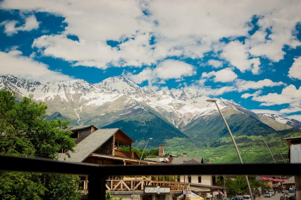 Chalet Mestia Luaran gambar